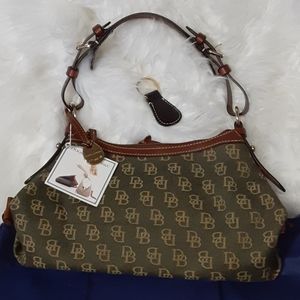 Dooney & Bourke